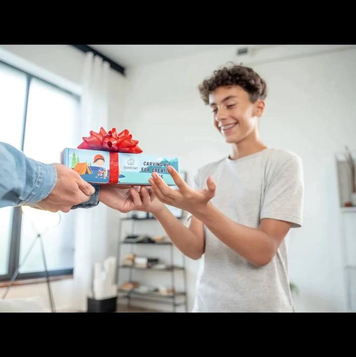 Actual product image Beaver Craft Children's spruce carving set