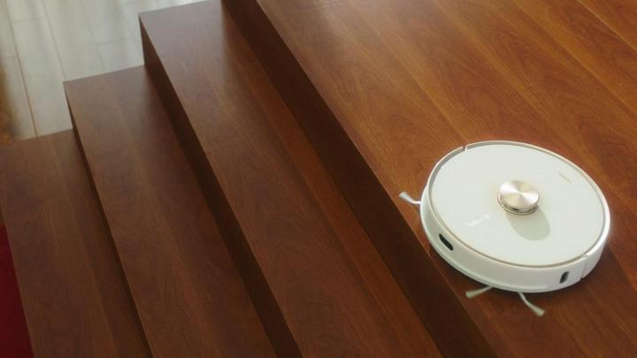 Actual product image Lenovo Vacuum cleaner - robot T1S, White