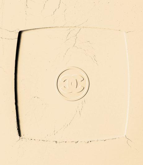 Actual product image Chanel Poudre Universelle (20 Clair - Translucent 1)
