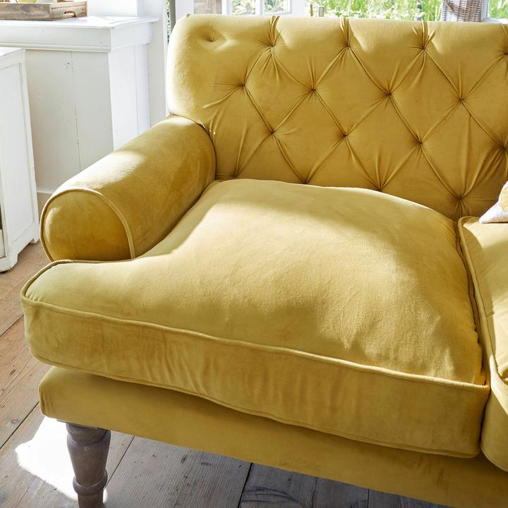 Actual product image Loberon Carme sofa yellow