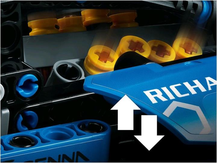 Actual product image LEGO McLaren Senna GTR (42123, LEGO Technic)
