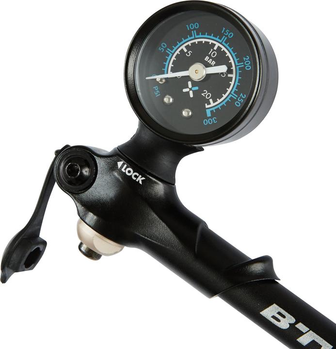 Produktbild Rockrider Federpumpe mit Manometer