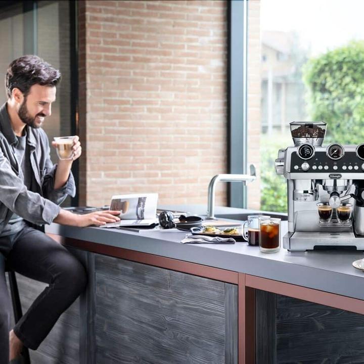 Actual product image De'Longhi La Specialista Maestro Cold Brew