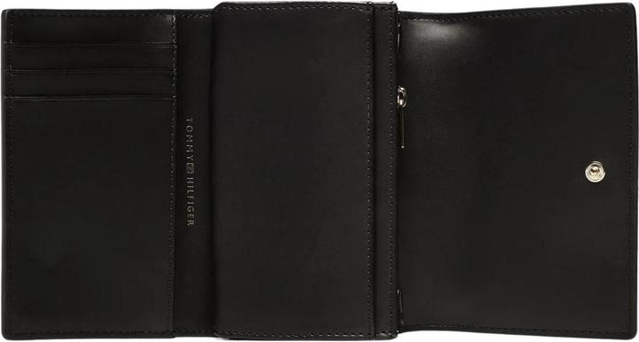 Actual product image Tommy Hilfiger Buckle Wallet