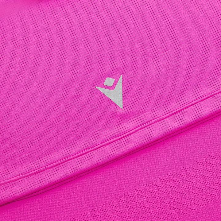 Actual product image Macron Daphne (L)