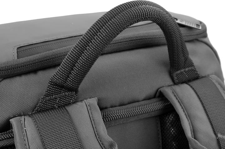 Actual product image Vanguard Veo Adaptor S46 Backpack with USB-A (Photo backpack, 18 l)