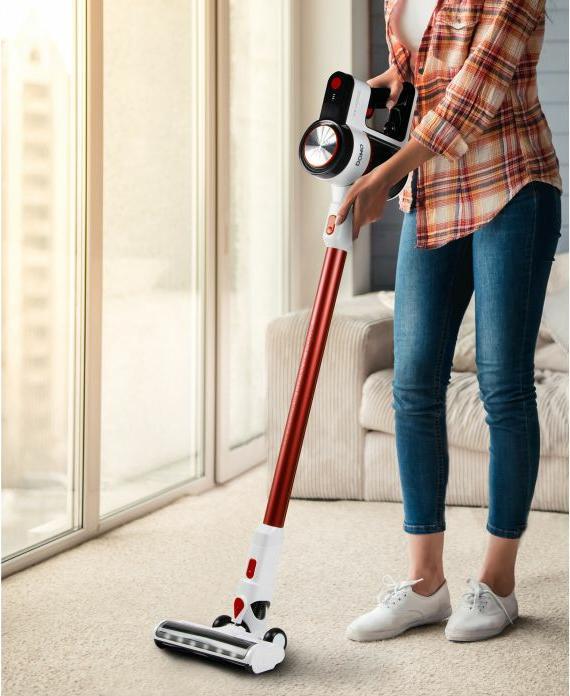 Actual product image Domo BLCD Clean Star DO242SV cordless handheld hoover 21.6V cyclone technology