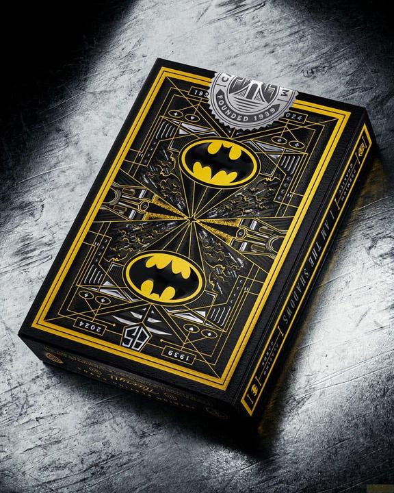 Immagine prodotto Theory11 Batman 85th Anniversary Spielkarten (Inglese)