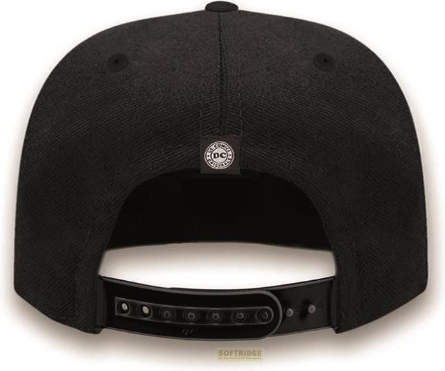 Actual product image Logoshirt DC Comics casquette Snapback Batman Logo