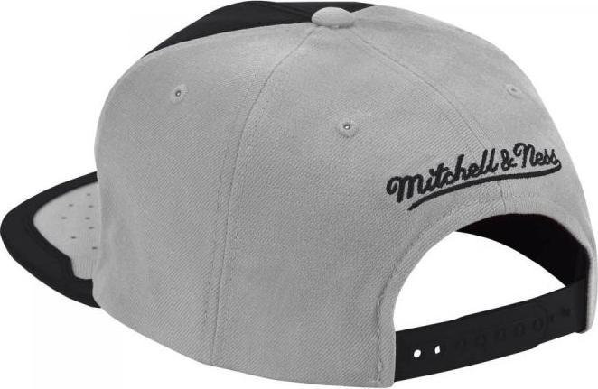 Produktbild Mitchell & Ness Chicago Bulls Day One Snapback Bulls Cap