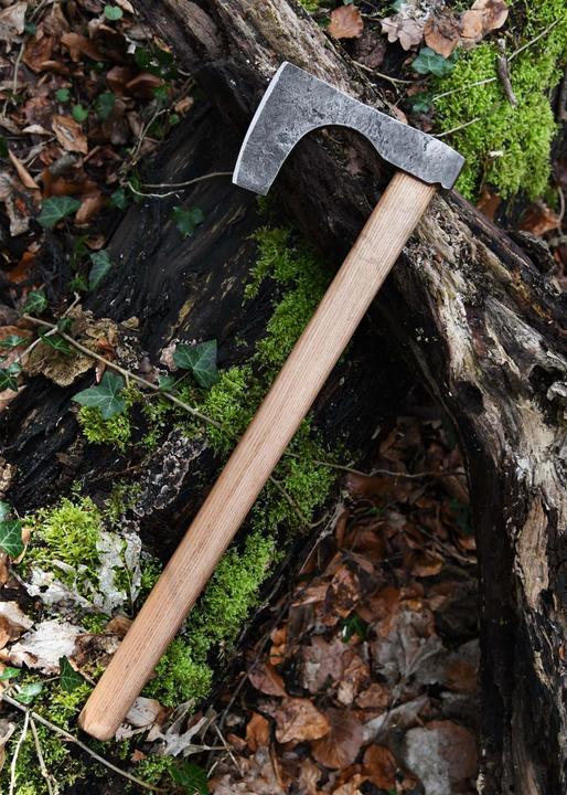 Actual product image Ulfberth Hand-forged Viking Axe Type C