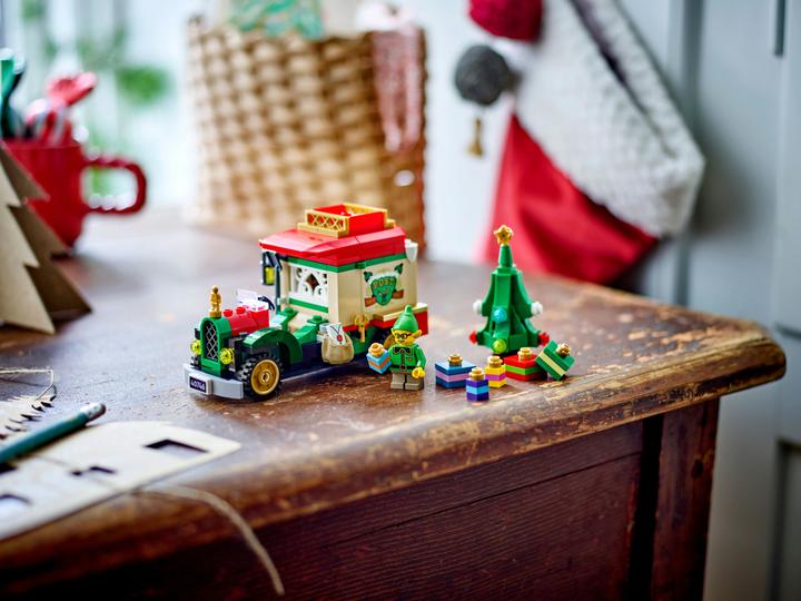 Actual product image LEGO Lieferwagen des Weihnachtsmanns (LEGO Iconic)