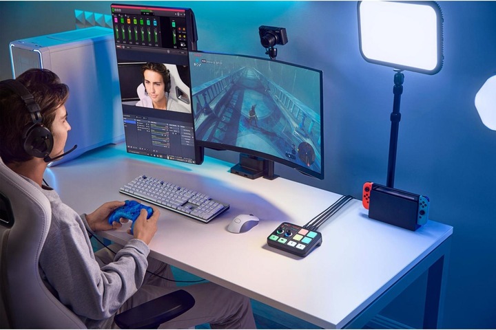 Actual product image Streamer X