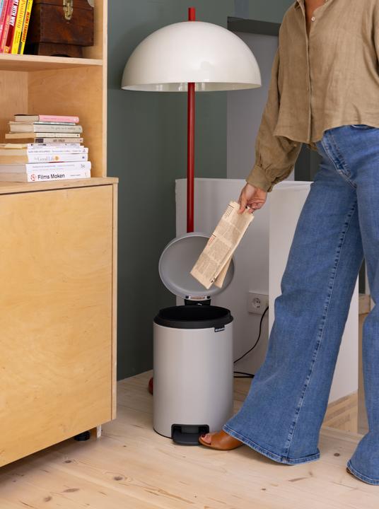 Actual product image Brabantia Treteimer NewIcon 20 l (20 l)