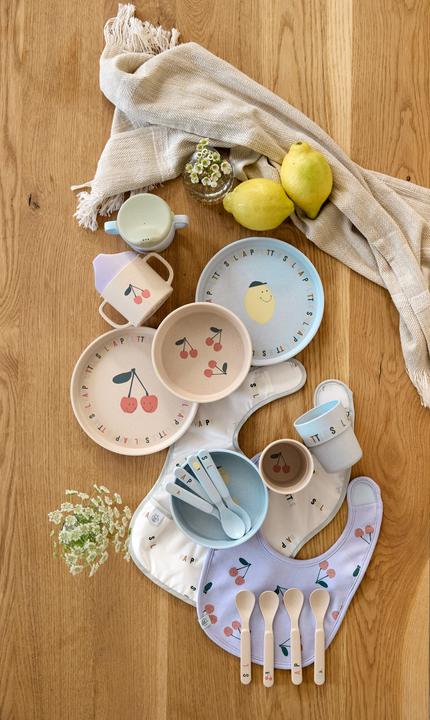 Produktbild Lässig Trinklernbecher & Trinklernflaschen Schnabeltasse mit Doppelgriff - Happy Fruits