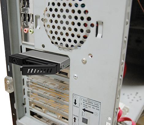 Produktbild Chieftec CMR-125 - Mobiles Speicher-Rack - 2.5" (6.4 cm)