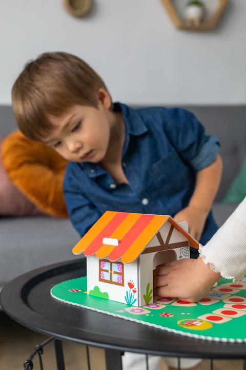 Actual product image Jumbo Goula Red Riding Hood (German)