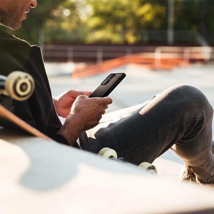 Produktbild Spigen Rugged Armor