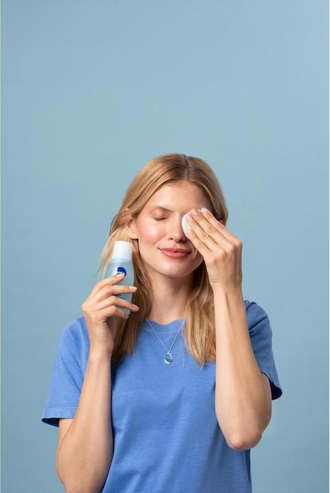 Actual product image NIVEA Sanfter Augen Make-up Entferner (Make-up remover, 125 ml)