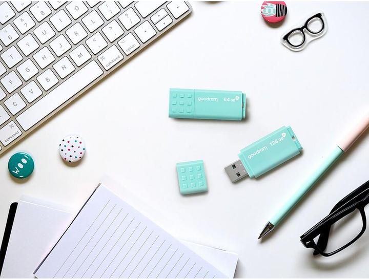 Actual product image Goodram UME3 USB 3.0 32GB Care (32 GB, USB-A)