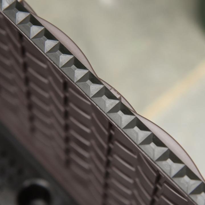 Produktbild Outsunny Hochbeet mit Abflusslöchern