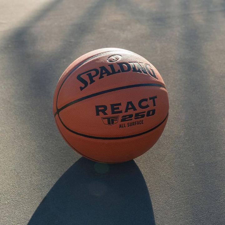 Produktbild Spalding REACT TF 250 BASKETBALL (6)