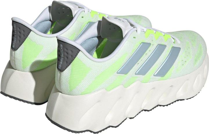 Image du produit adidas - Baskets course à pied SWITCH FWD - Homme (46)