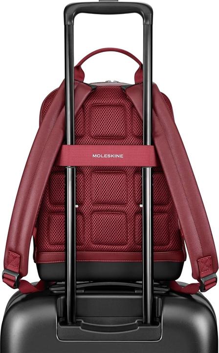 Actual product image Moleskine Classic2.0smallbackpackred