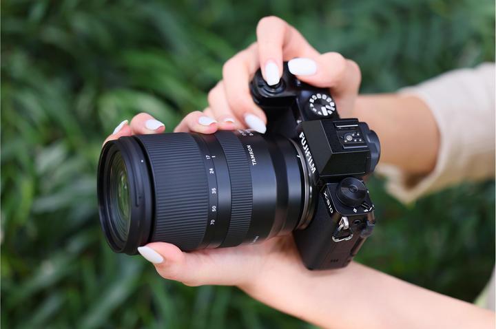 Productafbeelding Tamron AF 17-70mm F/2.8 Di III-A VC RXD Fuji X (Fujifilm X, APS-C / DX)