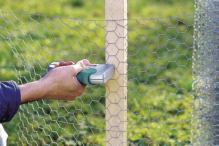 Actual product image wolfcraft 1 tacocraft M14+ - Hand tacker metal walk.