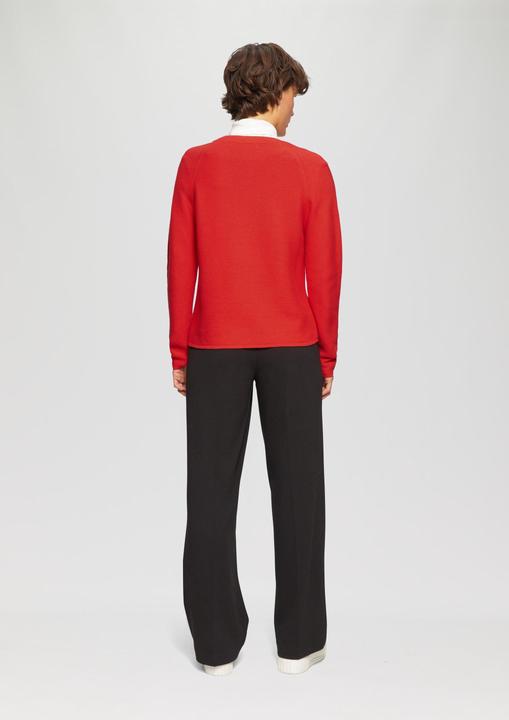 Actual product image S.Oliver Strickpullover Gerippter Strickpullover aus Baumwollmix mit V-Ausschnitt (34)