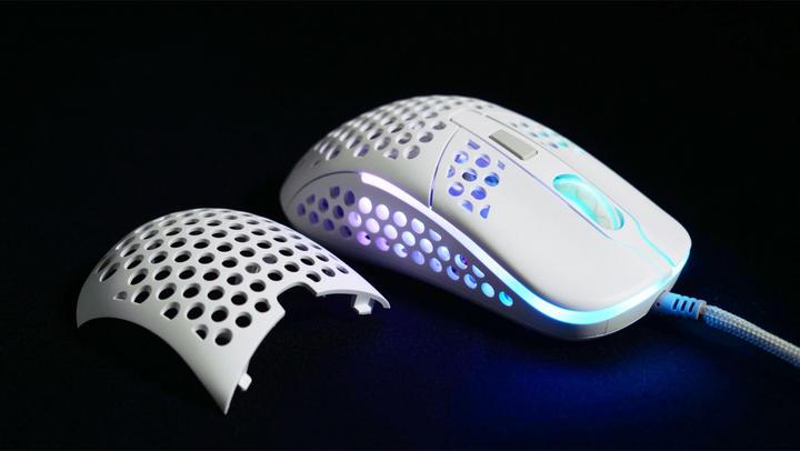 Actual product image CHERRY xtrfy M42 (Cable)
