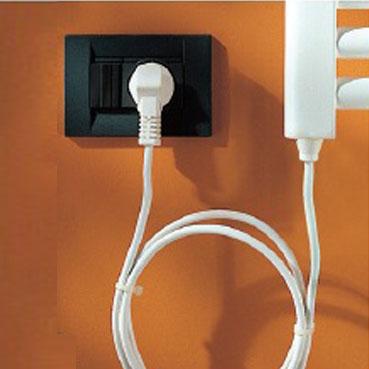 Produktbild Caleido Badheizkörper-Handtuchradiator Ulisse 1185x550mm, komplett, rein elektrisch, weiss (700 W)