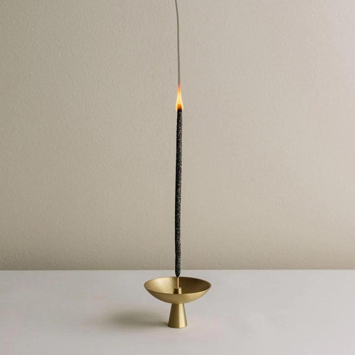 Produktbild Cedar and Myrrh Räucherstäbchenhalter Messing Ash Catcher