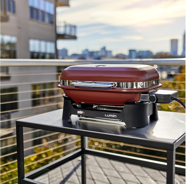 Actual product image Weber Lumin Compact (2.20 kW)