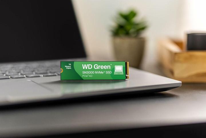 Actual product image WD Green SN3000 powered by SANDISK (2000 GB, M.2 2280)