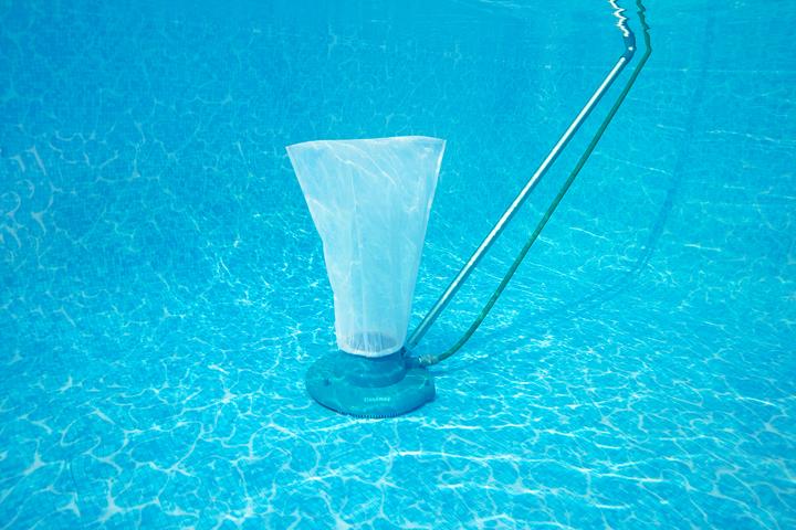Immagine prodotto Bestway Aspiratore per piscina AquaSuction™ per asta telescopica ® 43 x 36,6 x 14,5 cm
