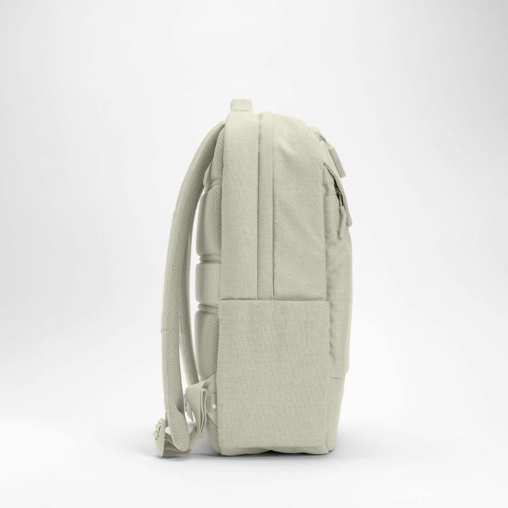 Actual product image Incase Crosstown Compact Backpack 20L - Limestone (20 l)
