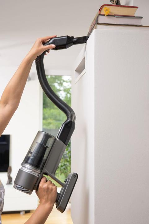 Image du produit Hisense HVC6464A Aspirateur sans fil noir sans sac