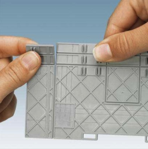 Actual product image Phoenix Contact Snap on end bracket for NS35 rail (Various)