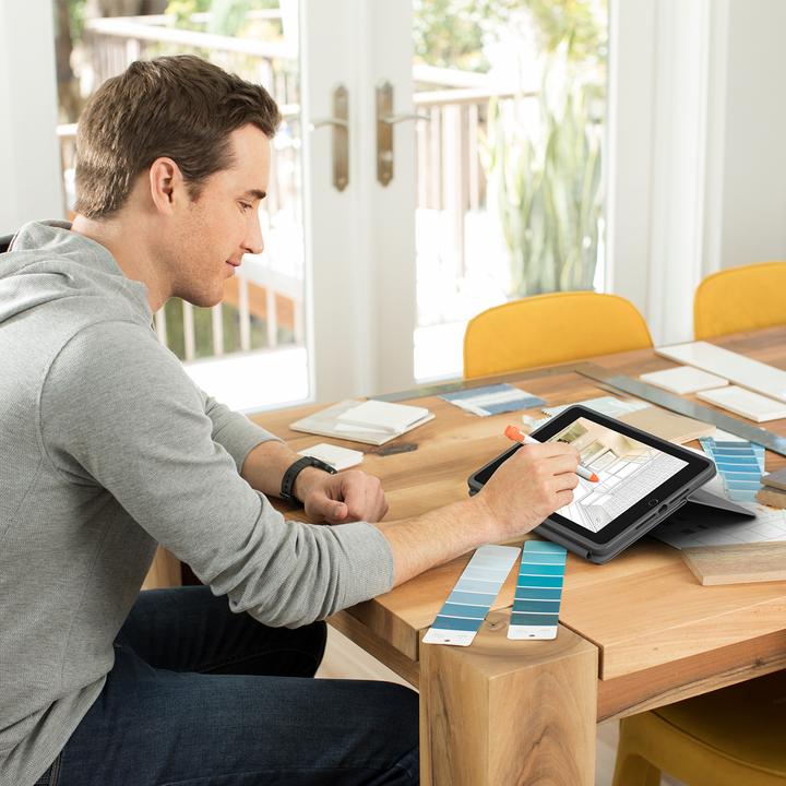 Actual product image Logitech Rugged Folio (FR, iPad 2019 (7th gene), iPad 2020 (8. Gen), iPad 2021 (9th Gen))