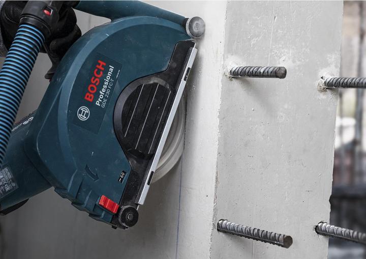 Produktbild Bosch Professional Zubehör EXPERT MultiMaterial Diamanttrennscheiben, 180 x 22,23 x 2,4 x 12 mm