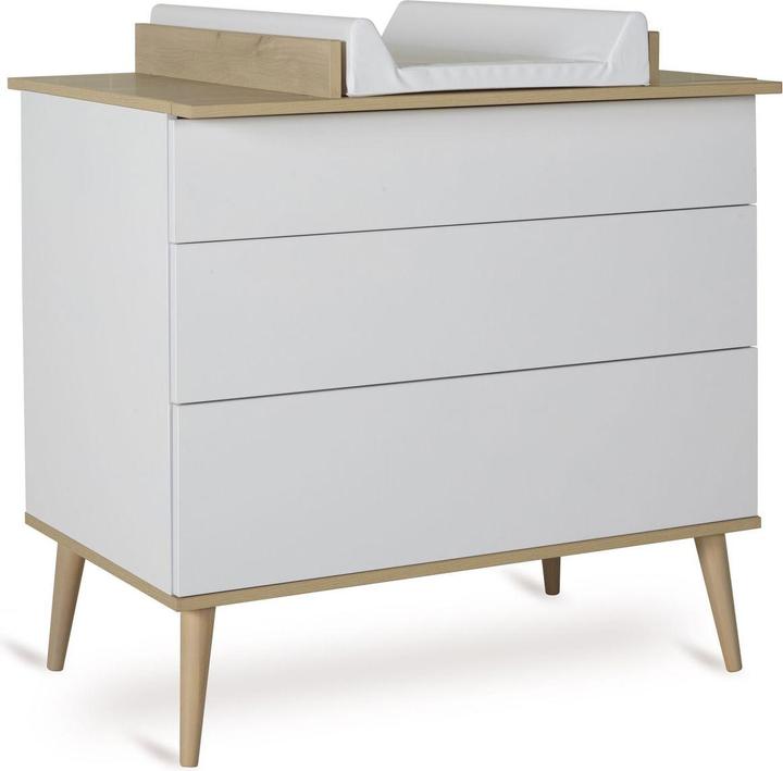 Diaper changing tables