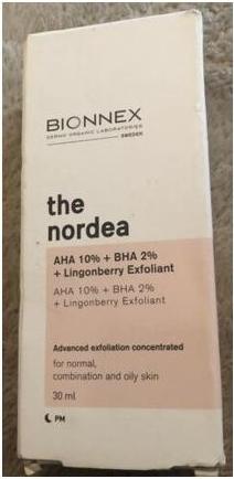 Image du produit Bionnex Exfoliant à l'acide AHA 10% et BHA 2% à la baie rouge (Exfoliant nettoyant)