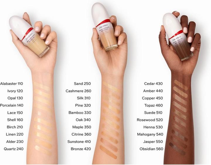 Image du produit Shiseido Revitalizing Skin Glow Fond de teint No 320 (320 Pine)