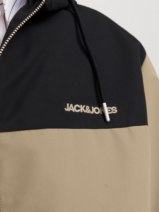Actual product image Jack & Jones Jjelegacy Light Jacket Hood Noos (XS)