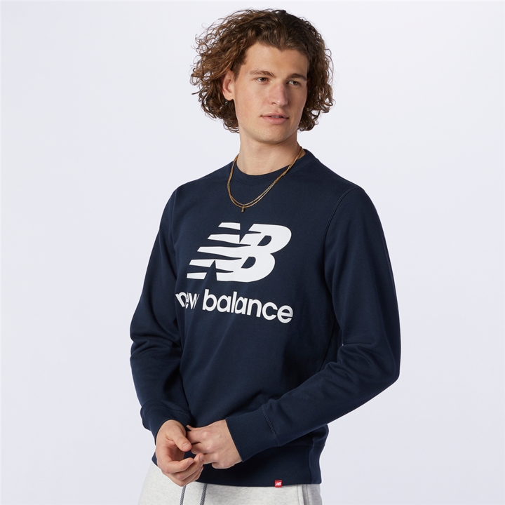 Produktbild New Balance Essentials Stacked Logo Crew (S)