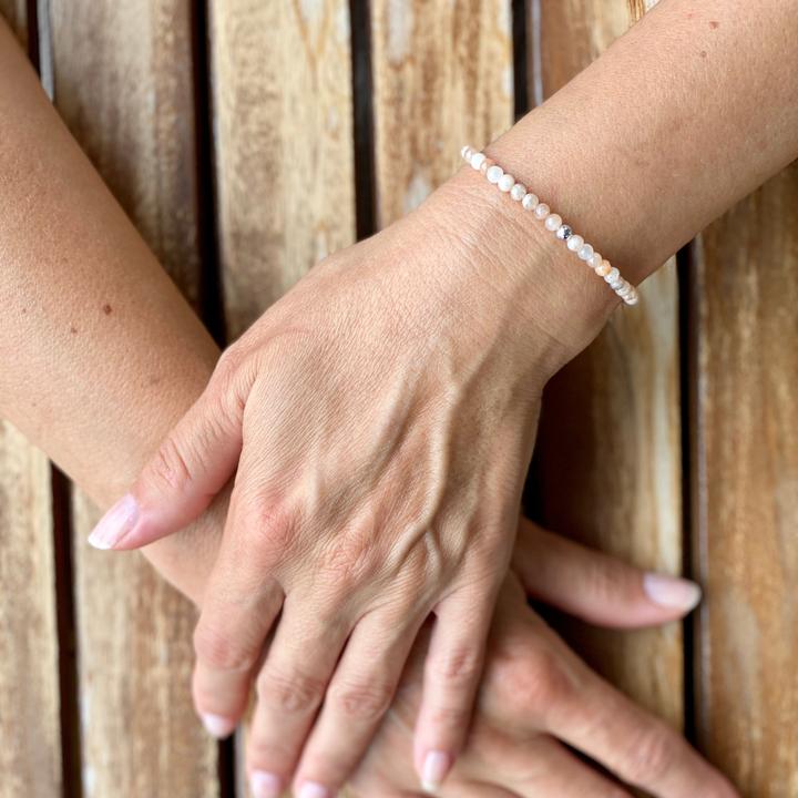 Image du produit Balibay Naya (18 cm, Pierre précieuse, Pierre de lune, Pierre du soleil, Or 14 carats)