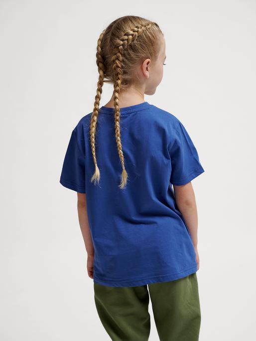 Actual product image hummel hmlTRES T-SHIRT S/S (116)