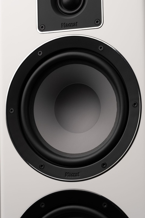 Actual product image Magnat Signature 607 (1 pair)
